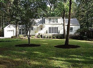 24 Haskell Ave, Airmont, NY 10901