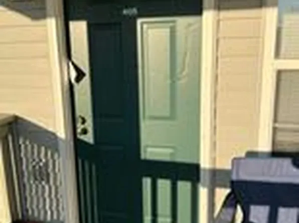 15 S Shafer St APT 405, Athens, OH 45701