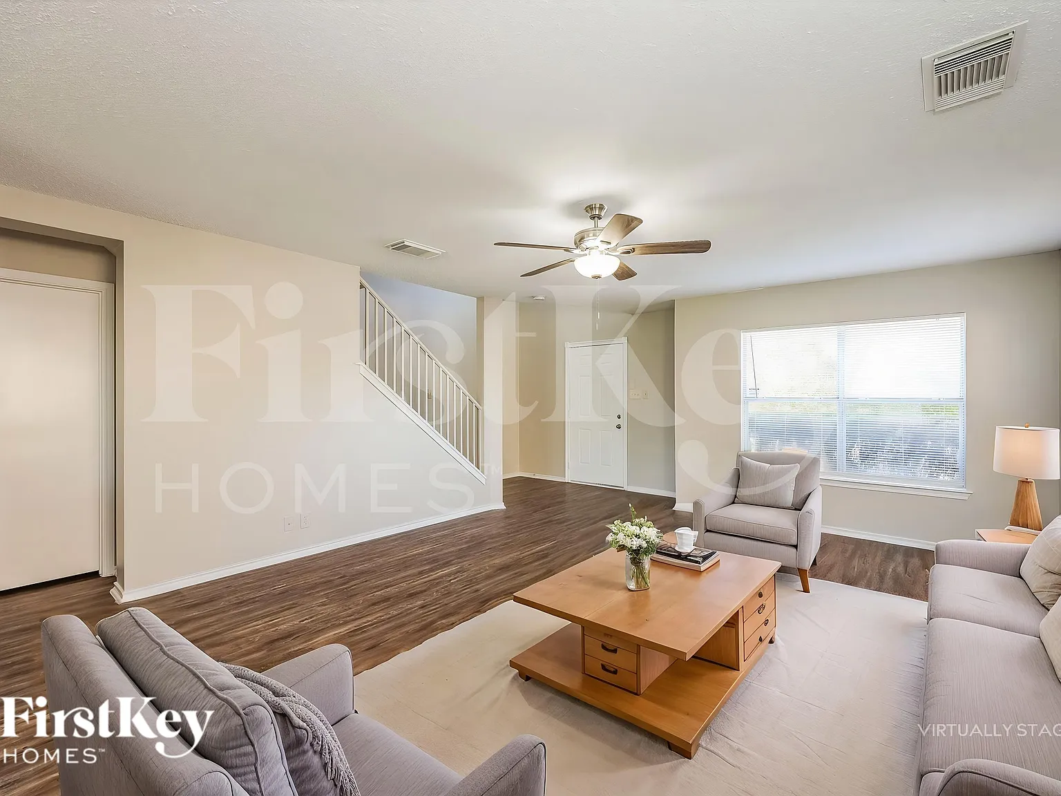 3 bed, 2.5 bath, 2105 sqft, $1,440 — Photo 4