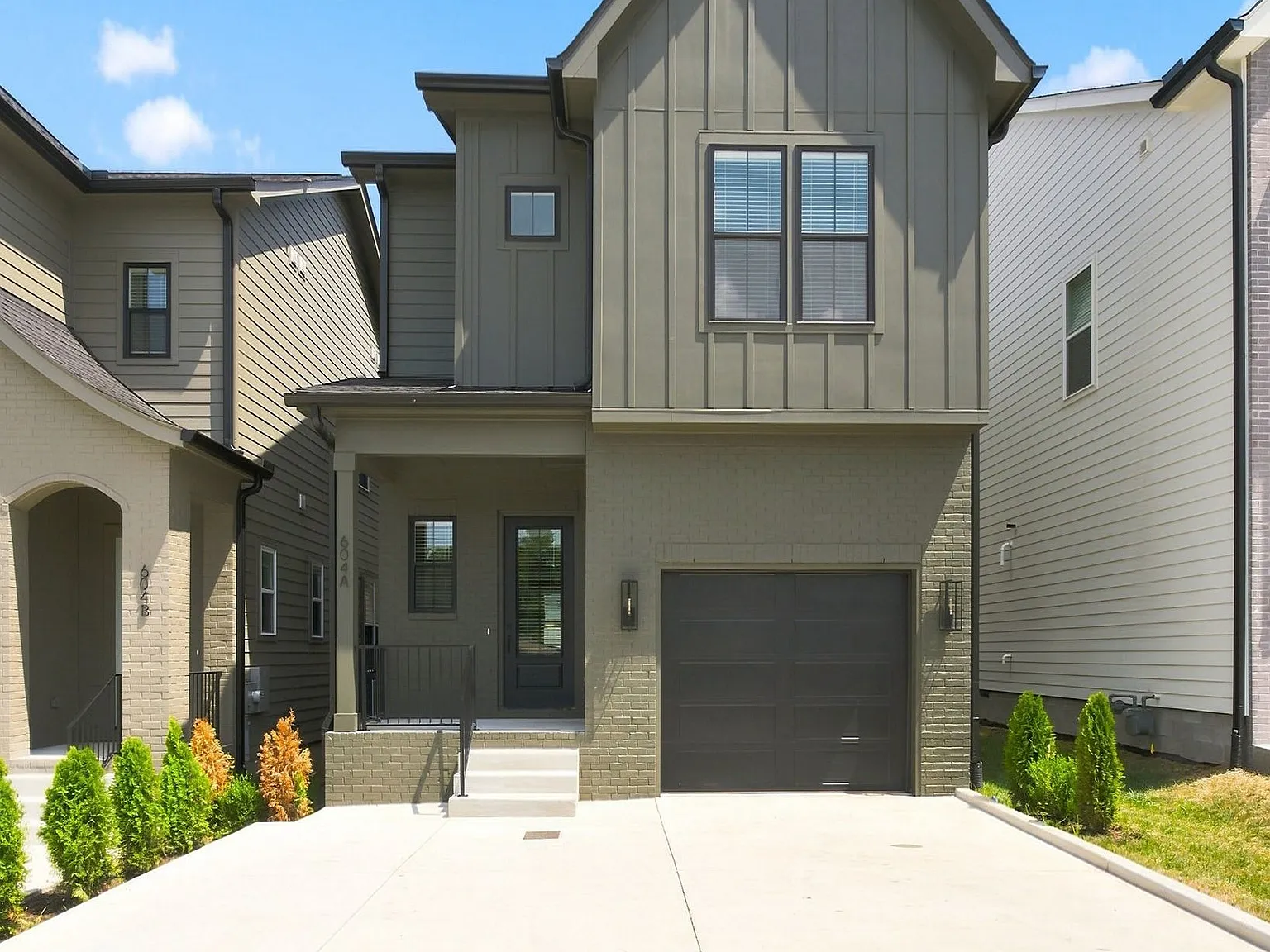 4 bed, 4.5 bath, 2292 sqft, $4,600 — Photo 3