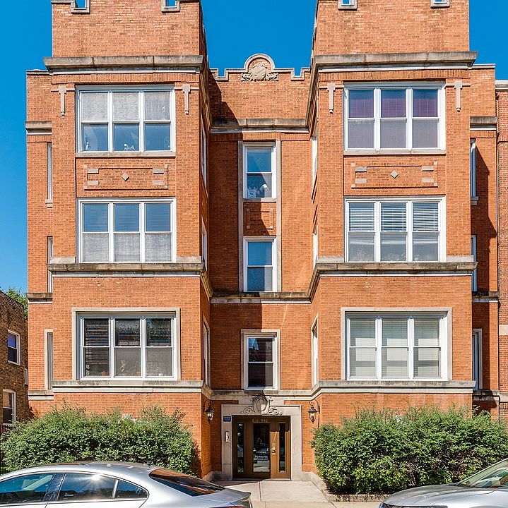 1st image of 838 E 52nd St #1E