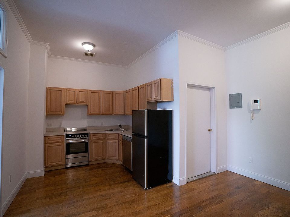 1st image of 144 Bleecker St APT 2NB