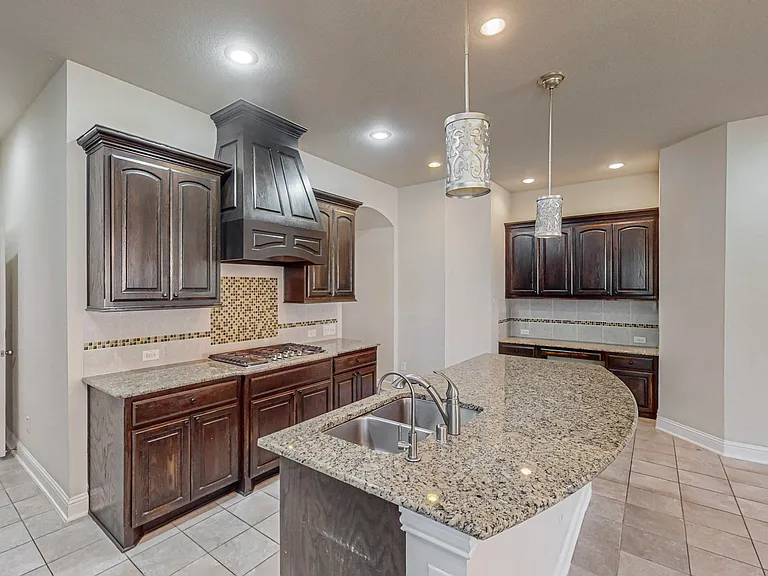 6723 Capistrano St — Photo 11