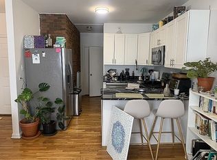 233 Griffith St #2E, Jersey City, NJ 07307