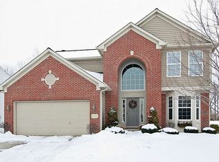 5925 Mill Oak Dr, Noblesville, IN 46062