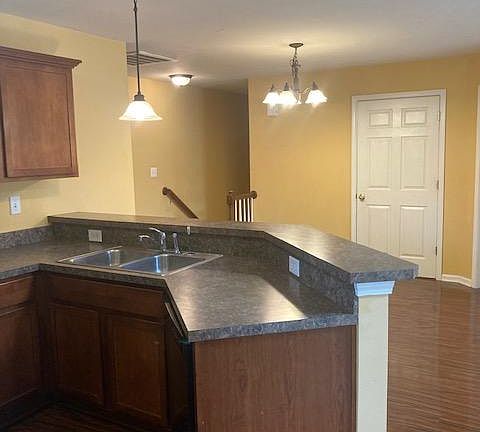 5th image of 7807 Pleasure Walk Cir