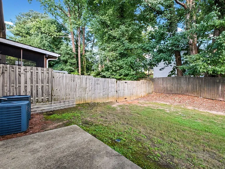6222 Story Cir — Photo 39