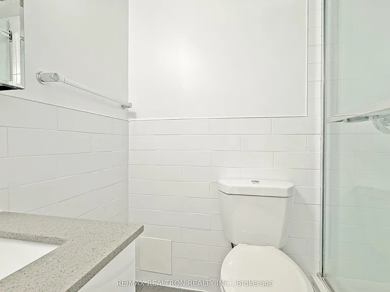 666 Spadina Ave #1712 — Photo 6
