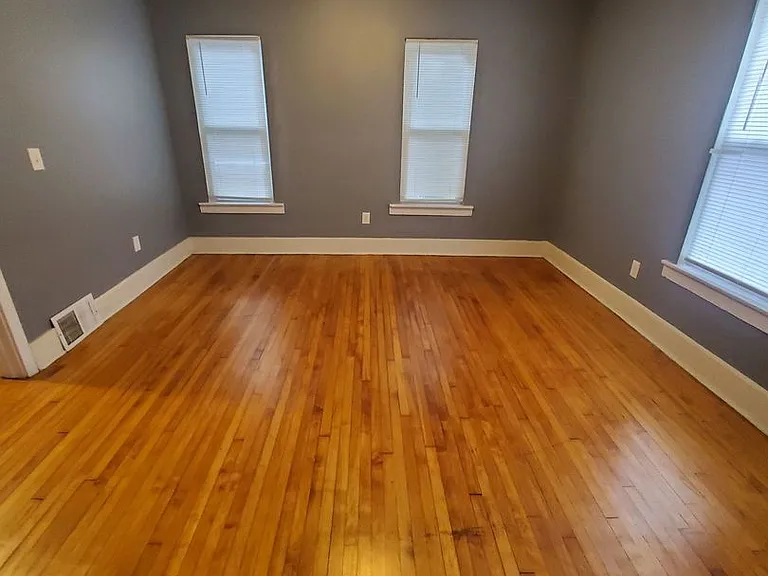 3368-3374 N Booth St 6 unit — Photo 7
