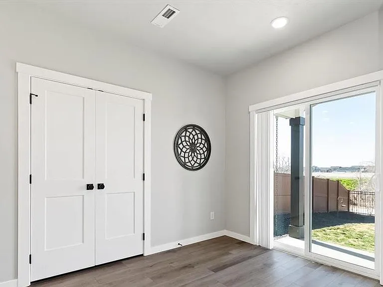 6915 S Sunfish Way — Photo 13