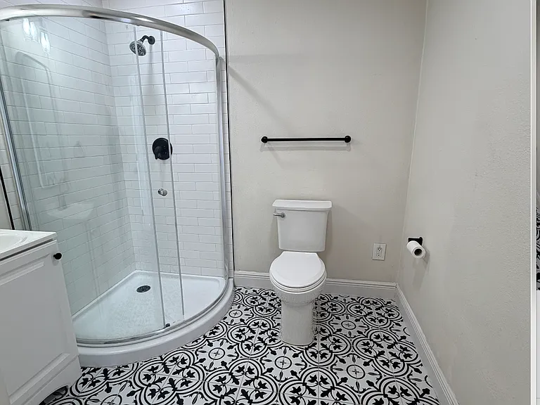 4005 N Glen Ave #1 — Photo 15