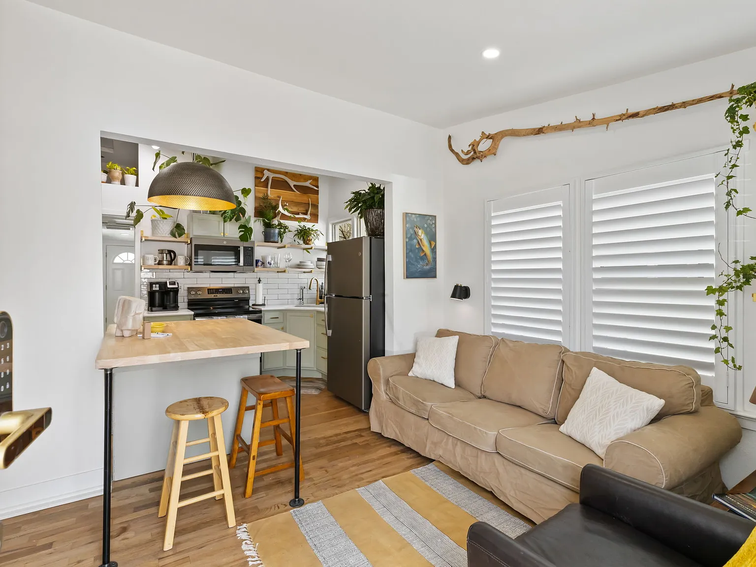 1 bed, 750 sqft, $2,250 — Photo 2