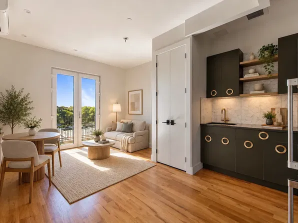 1591 Broadway #8, Brooklyn, NY 11207