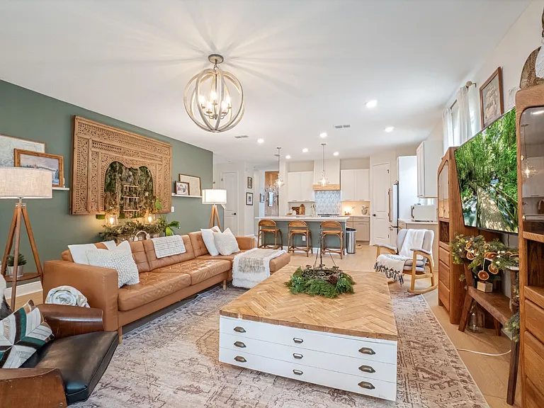 6542 Rover Way — Photo 6