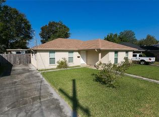 4738 Friar Tuck Dr, New Orleans, LA 70128