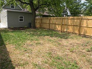 3rd image of 1218 Fletcher Ave