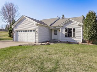17208 Idlewood Way, Lakeville, MN 55044