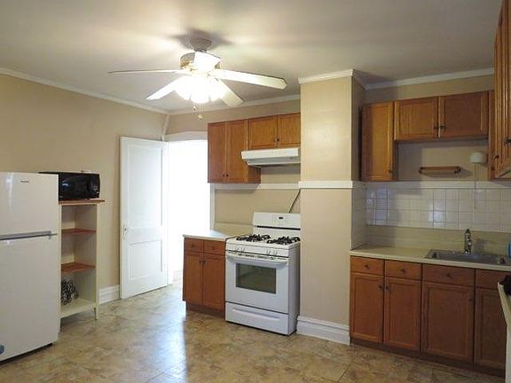 5th image of 4119 N Marmora Ave #2