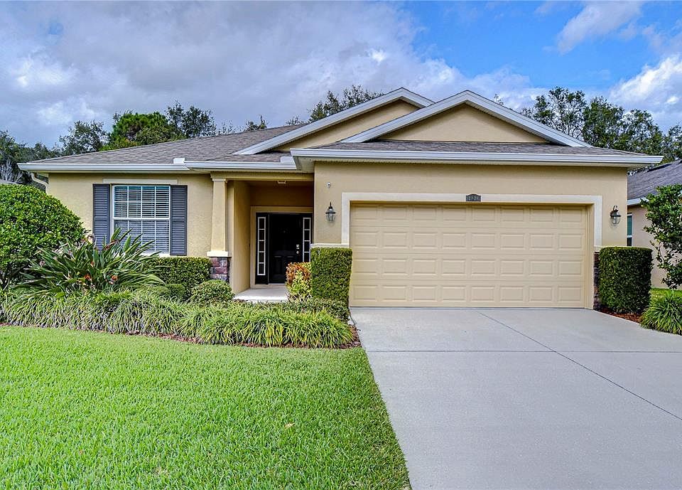 1st image of 2821 HOLLY BLUFF COURT