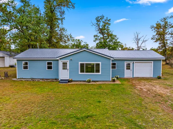 11818 Crapo Lake Rd, Grayling, MI 49738