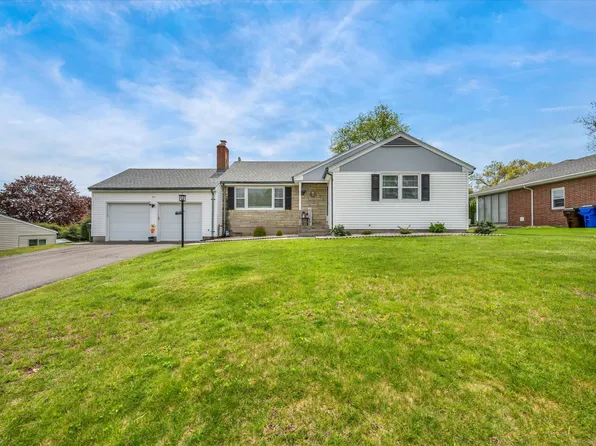 102 Crest Street, Wethersfield, CT 06109