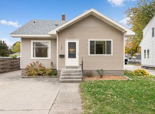 166 E 24th St, Holland, MI