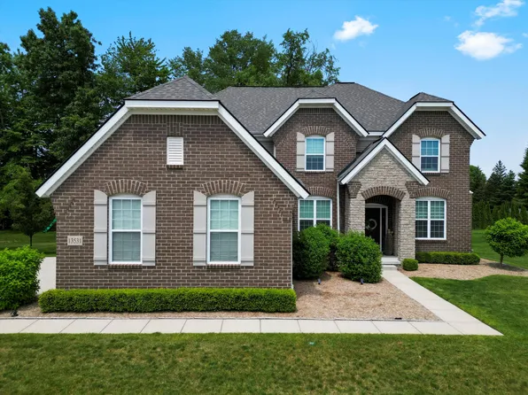 13531 Brampton Ct, Shelby Township, MI 48315