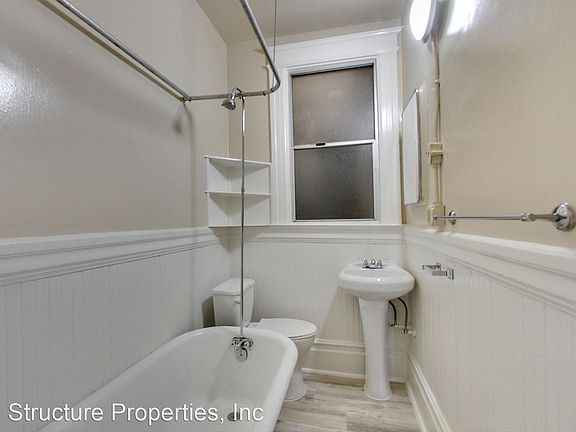 3rd image of 292 14th St APT 8