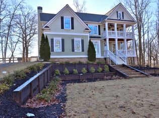 7492 Shadburn Ferry Rd, Cumming, GA 30041