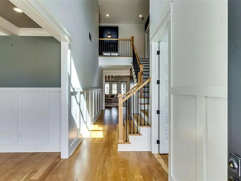 155 Dean Dr — Photo 4
