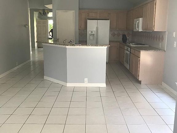 4th image of 4720 Frost Hollow Dr