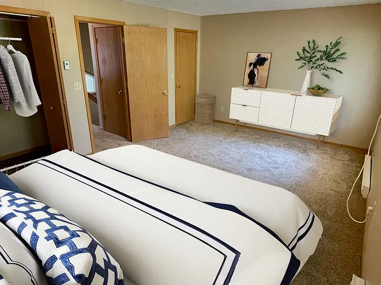 1801 Red Dale Dr — Photo 11