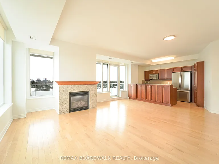 401 Golden Ave #1005 — Photo 5