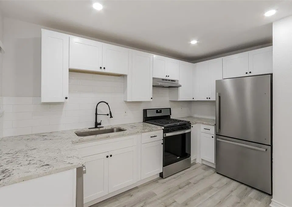 309 Buhler Dr