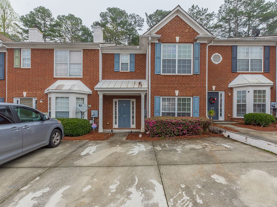 1st image of 2652 Parkway Trl