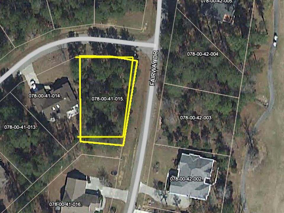 1st image of 15-41 Fairway Drive