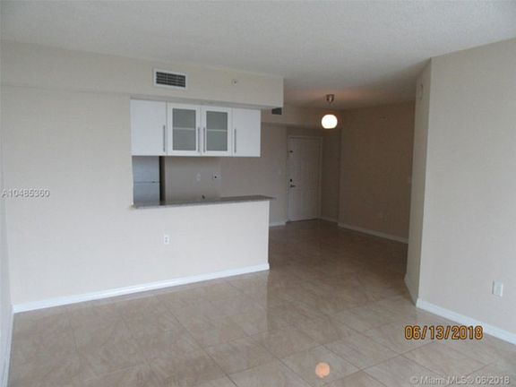 2nd image of 275 NE 18th St APT 1801