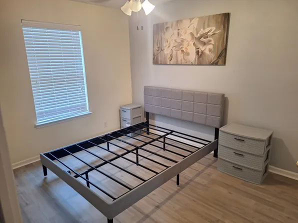 176 Bill Stewart Blvd #3, La Vergne, TN 37086