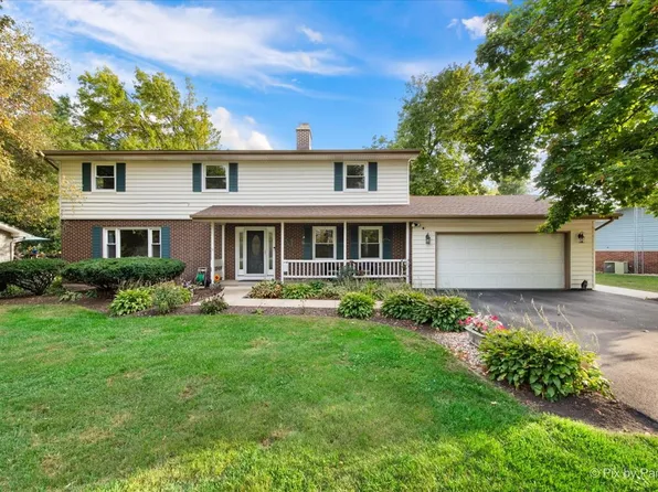 15080 Hiawatha Ln, Somonauk, IL 60552