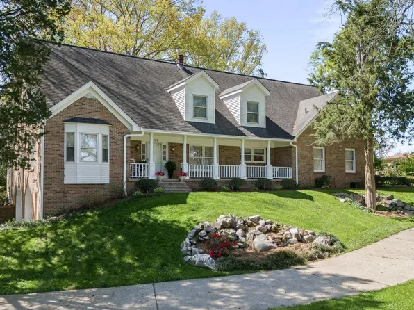 402 Sherwood Dr SE, Huntsville, AL 35802