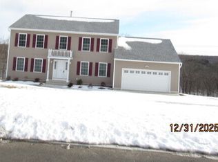 31 Warm Earth Road, Naugatuck, CT 06770