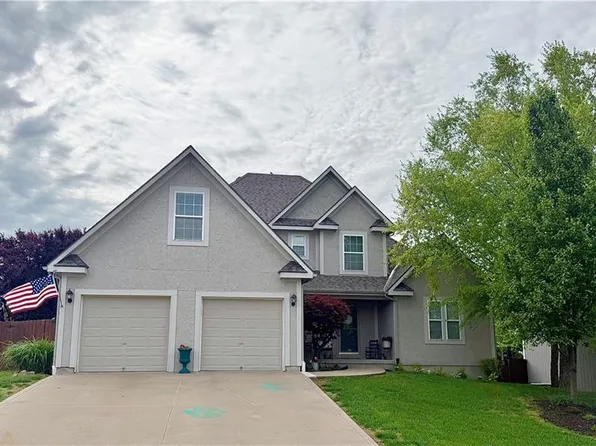 1900 N 159th Ter, Basehor, KS 66007