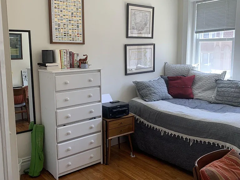 Bedroom #1