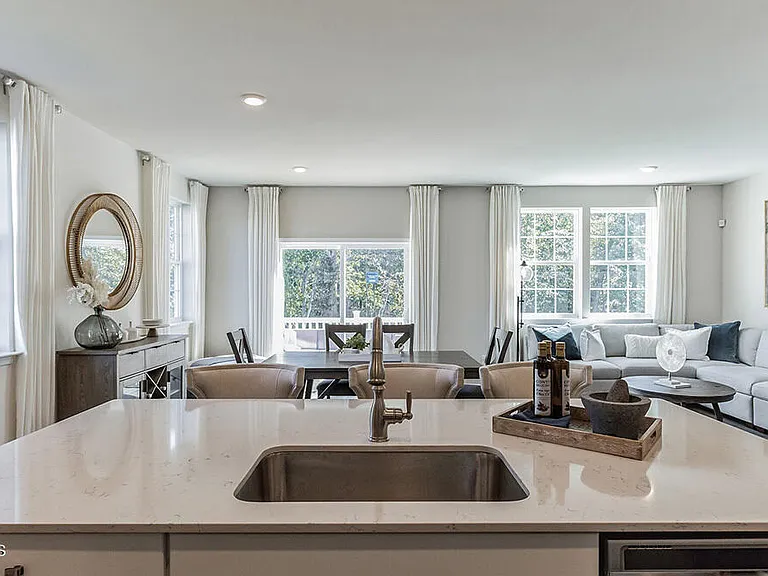 34 Mantoloking Dr — Photo 3