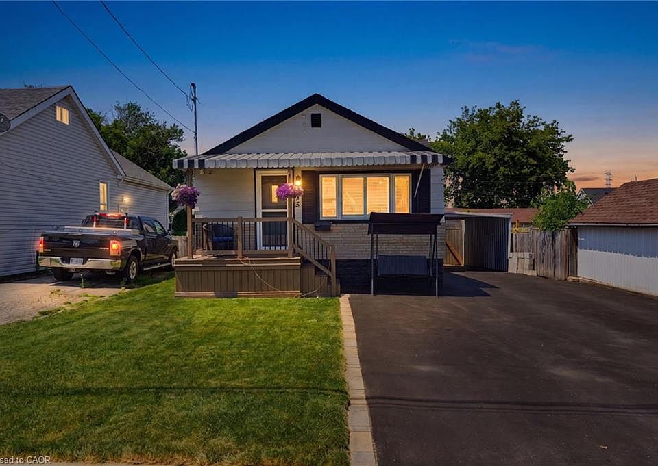 1st image of 735 Dunn Ave