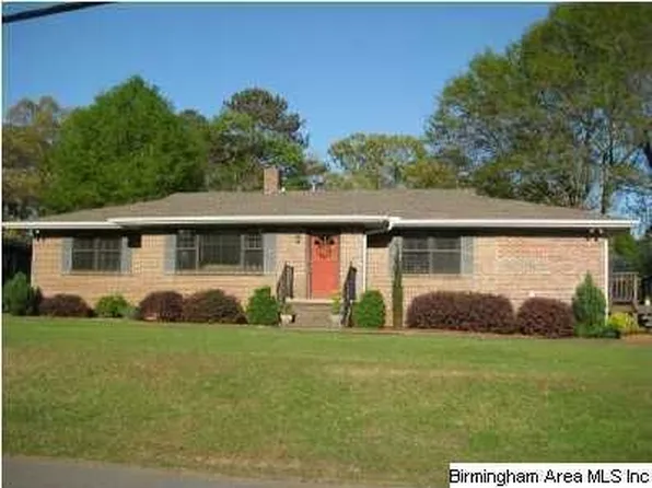 5415 Pinecrest Dr, Mount Olive, AL 35117