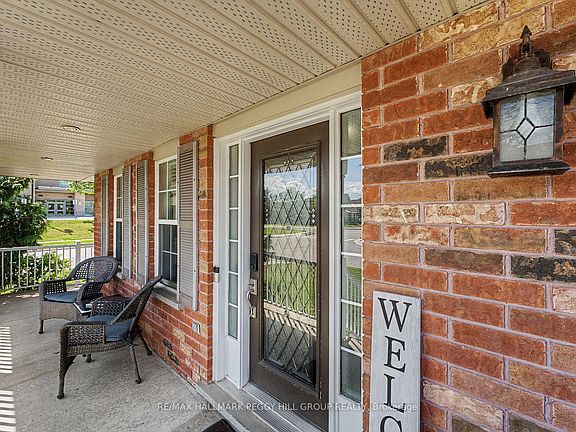 2nd image of 16 Blackbird Ln