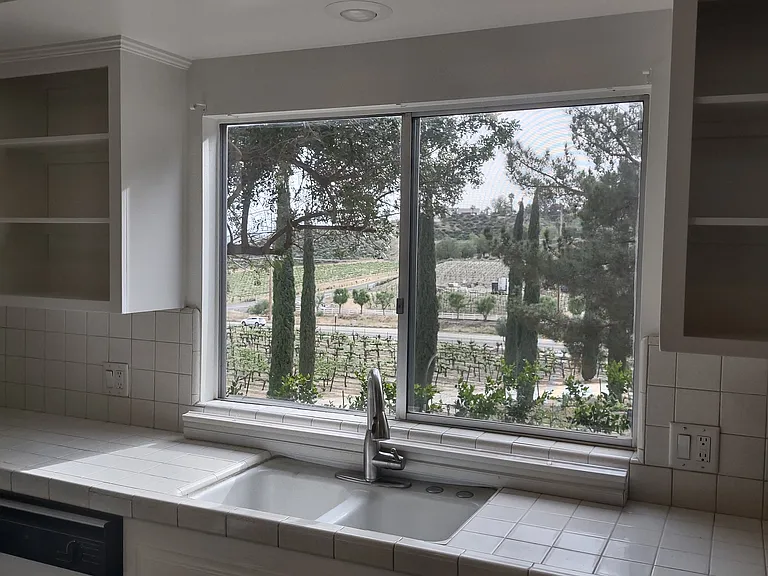 37850 De Portola Rd — Photo 45