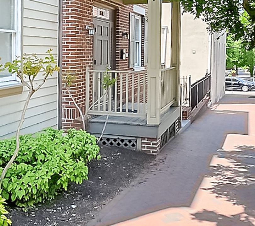 1st image of 1901 E Broad St Unit 21