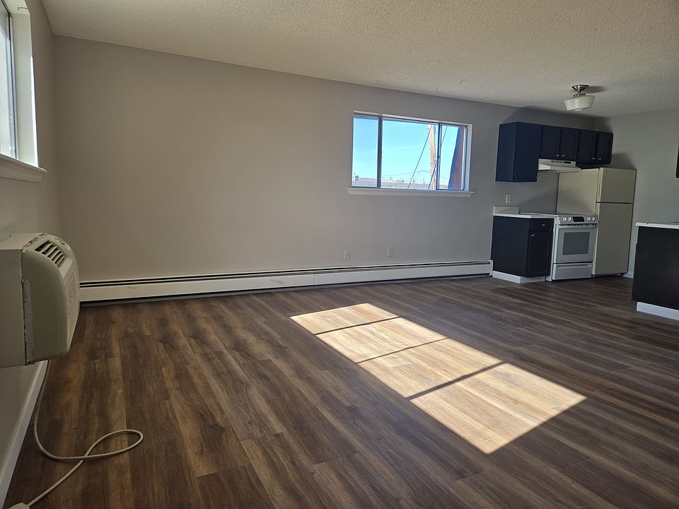 1st image of 751 W Prentice Ave APT 301A